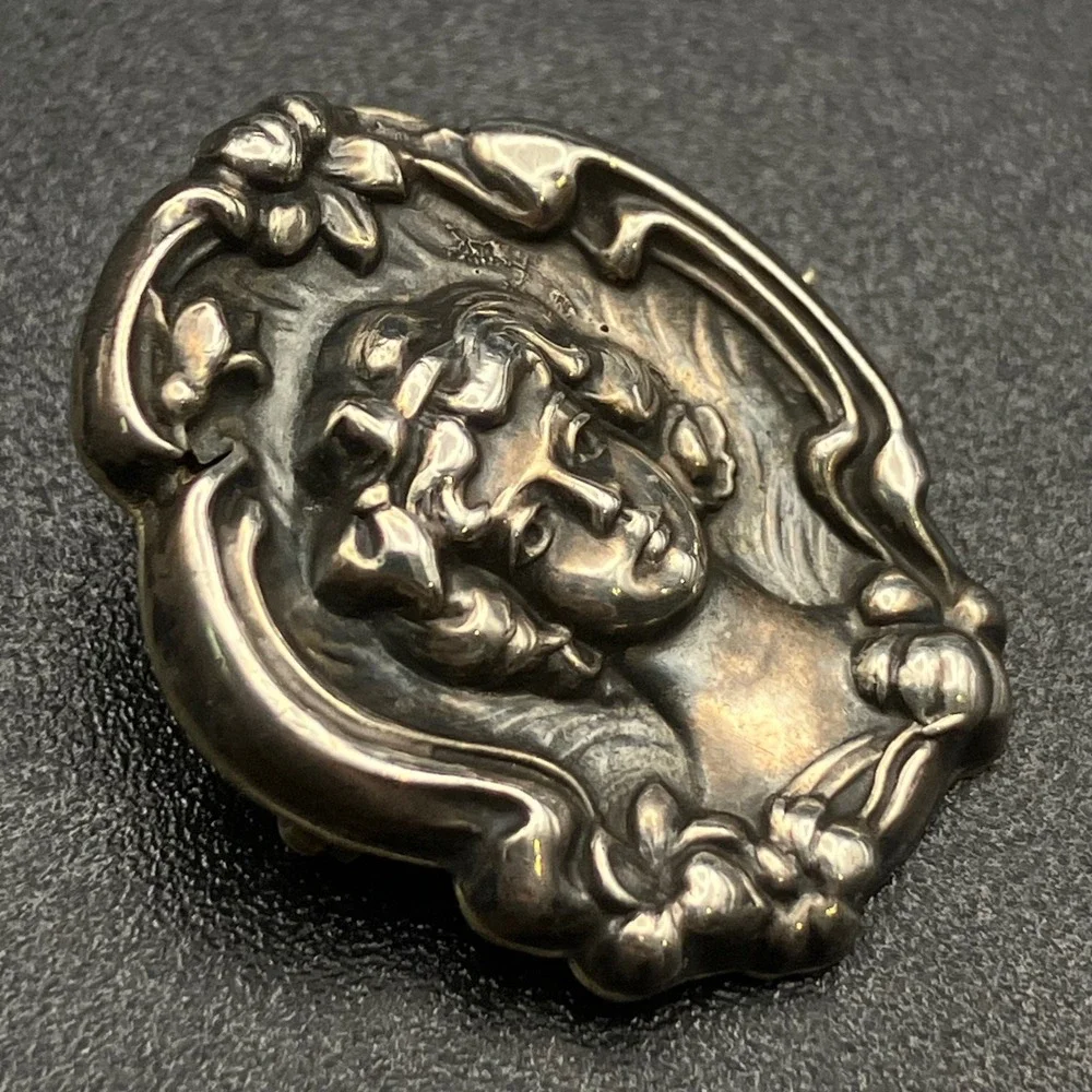 Vintage Art Nouveau Pin Sterling Silver Front Lady Portrait Floral Small Antique
